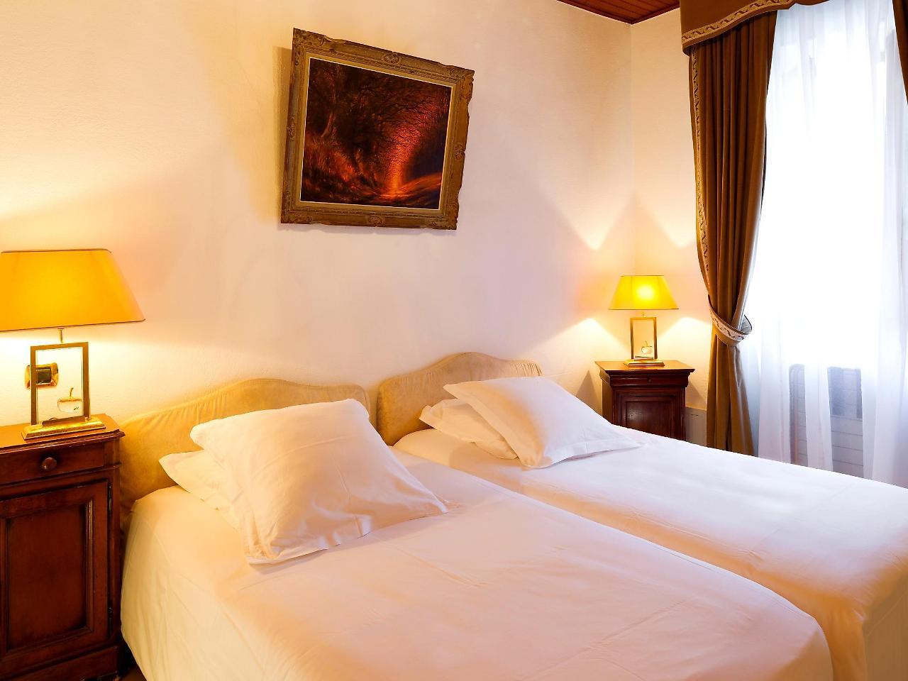 Hotel De La Poste Corps Esterno foto