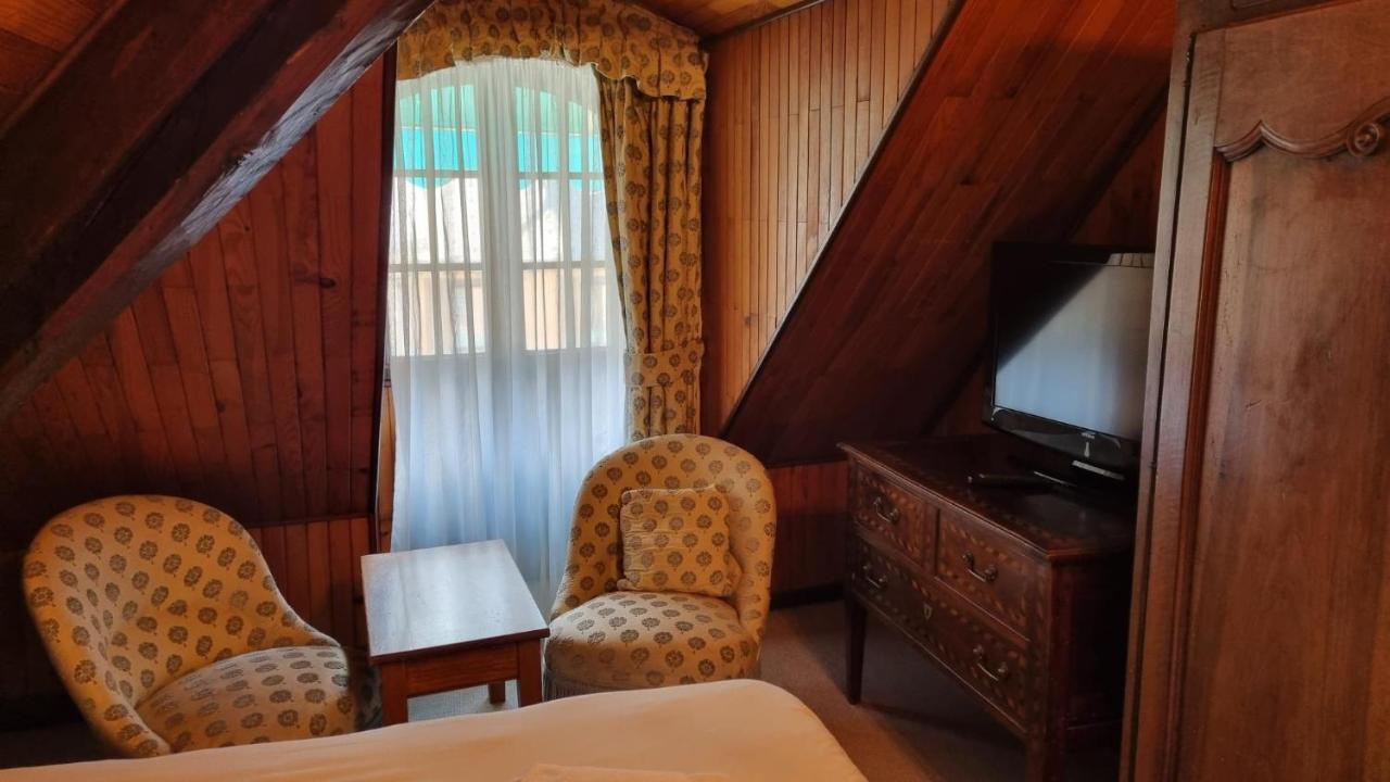 Hotel De La Poste Corps Esterno foto
